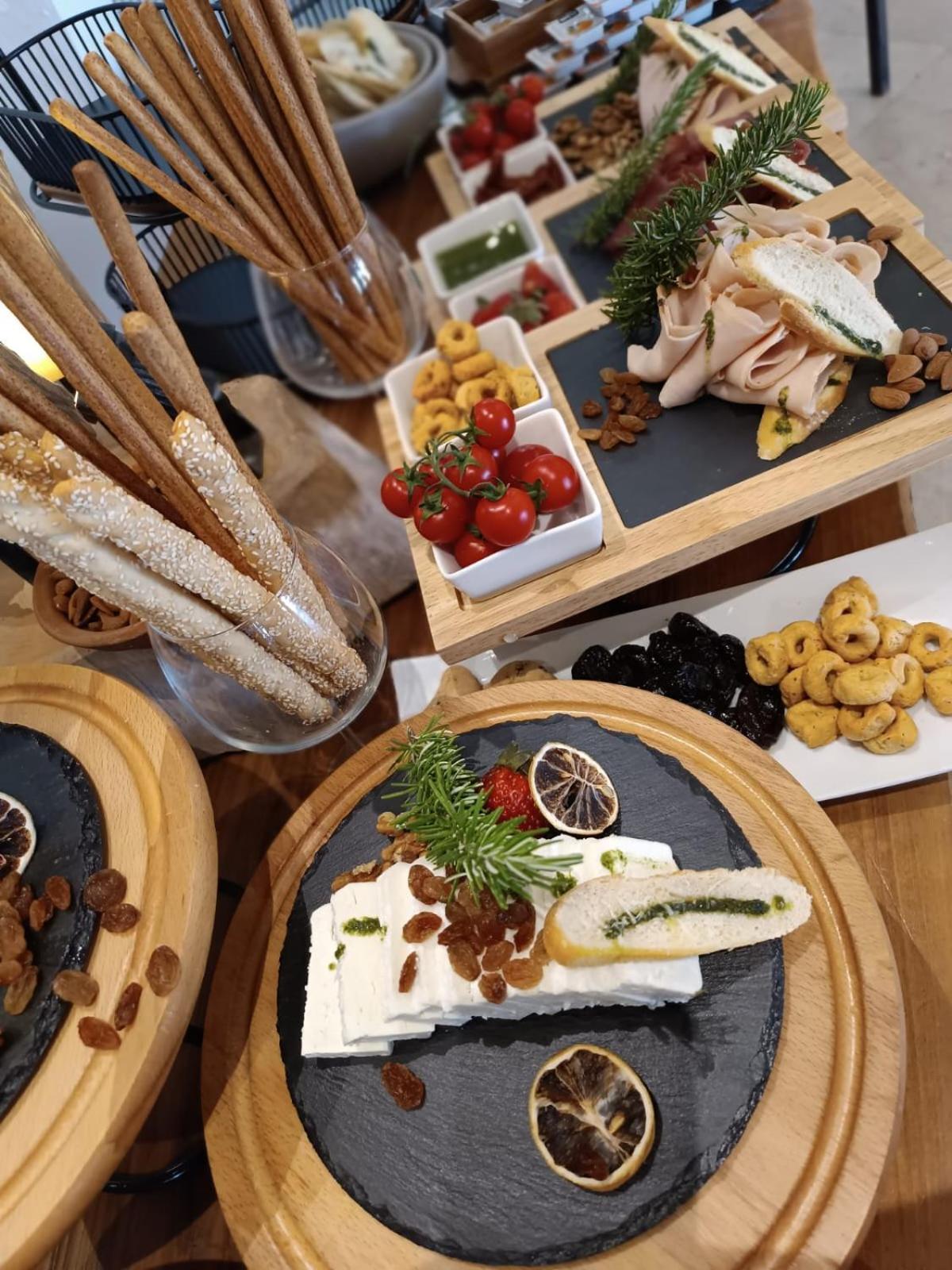 Drymades Inn Resort Dhërmi Zewnętrze zdjęcie